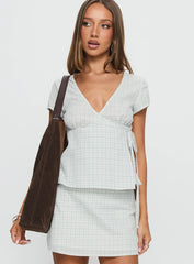 Prominent Wrap Top Green Check