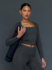 Thriving Activewear Top Grey